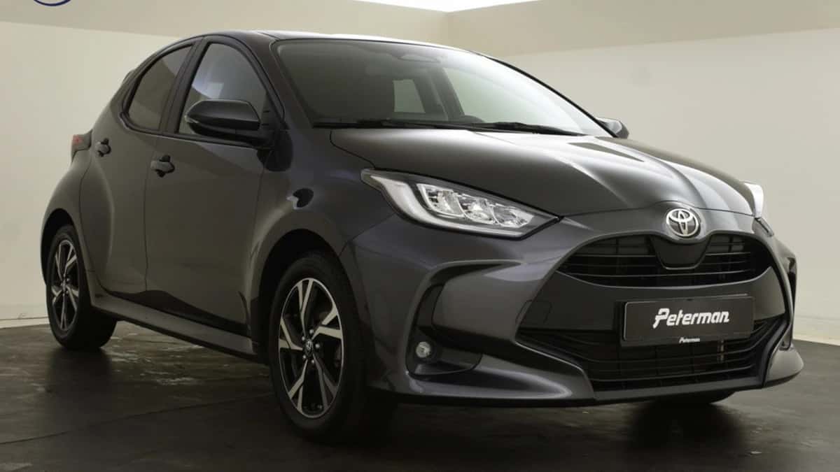 Toyota Yaris (2025) — foto 1