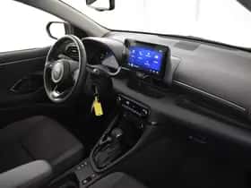 Toyota Yaris (2025) thumbnail 3