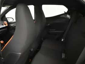 Toyota Aygo (2021) thumbnail 13