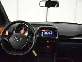 Toyota Aygo (2021) thumbnail 4