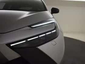 Toyota C-HR (2024) thumbnail 15
