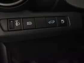 Toyota C-HR (2024) thumbnail 30