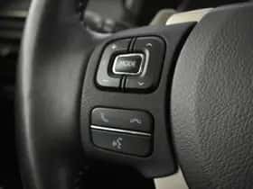 Lexus NX (2018) thumbnail 14