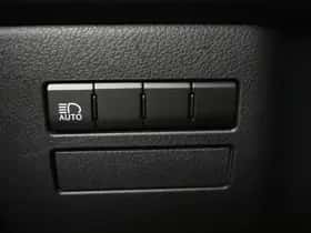 Lexus NX (2018) thumbnail 28