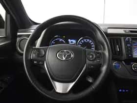 Toyota RAV4 (2018) thumbnail 11