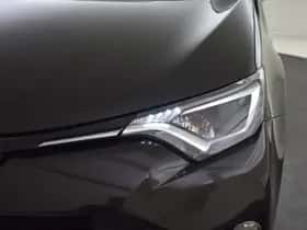 Toyota RAV4 (2018) thumbnail 28