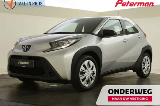 Toyota Aygo (2022) thumbnail 1