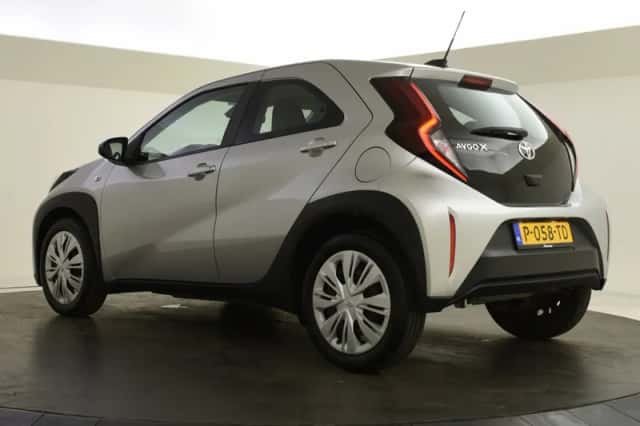 Toyota Aygo (2022) thumbnail 6