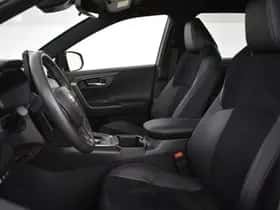 Toyota RAV4 (2024) thumbnail 11