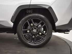 Toyota RAV4 (2024) thumbnail 12