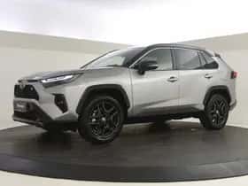Toyota RAV4 (2024) thumbnail 6