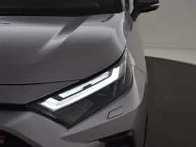 Toyota RAV4 (2024) thumbnail 9