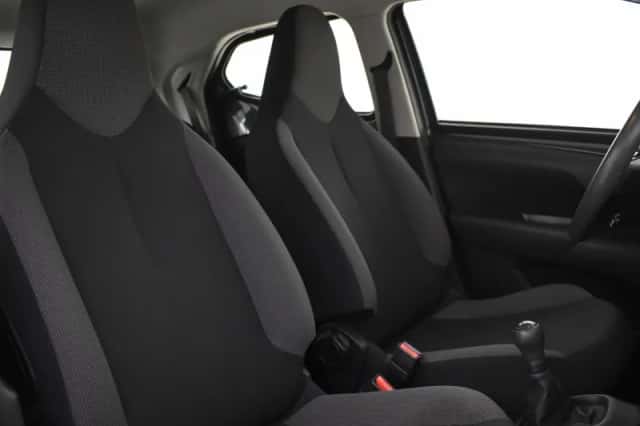 Toyota Aygo (2019) thumbnail 4