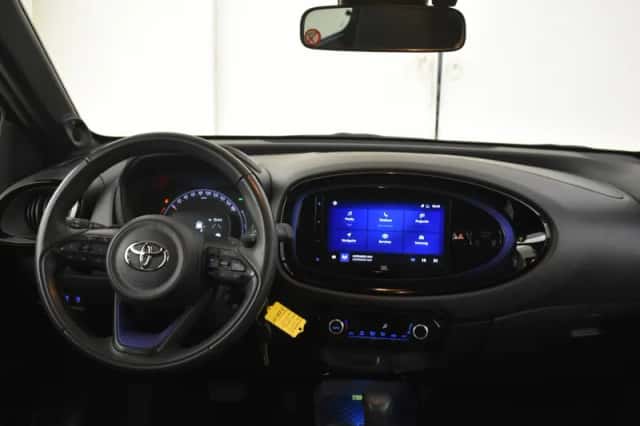 Toyota Aygo (2023) thumbnail 4