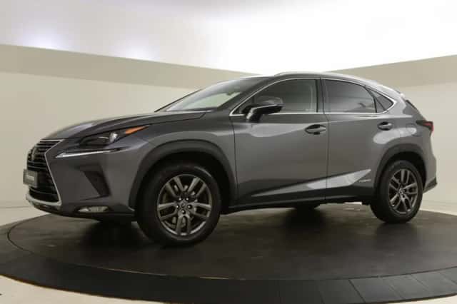 Lexus NX (2020) thumbnail 1
