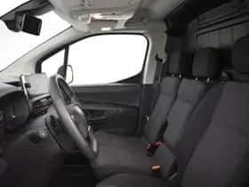 Toyota Proace (2024) thumbnail 8