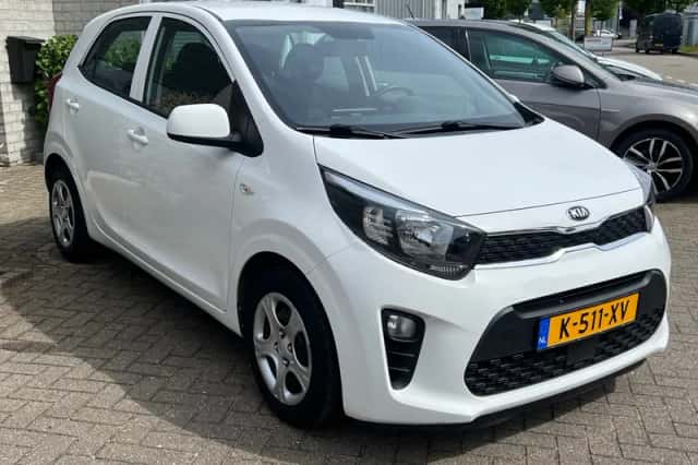 Kia Picanto (2021) thumbnail 3
