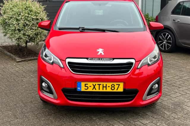 Peugeot 108 (2014) thumbnail 2