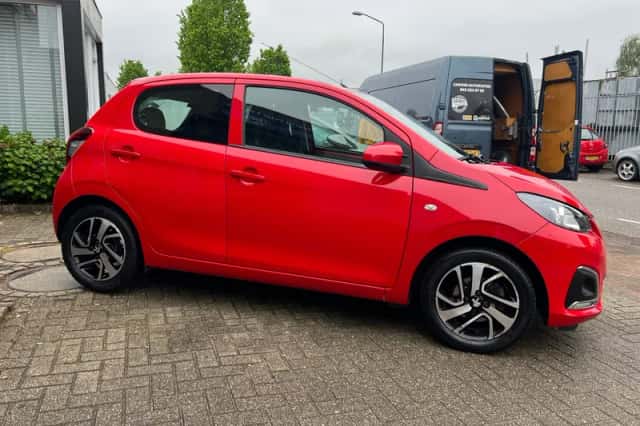 Peugeot 108 (2014) thumbnail 4