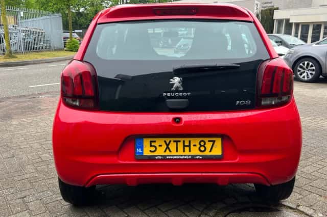 Peugeot 108 (2014) thumbnail 5