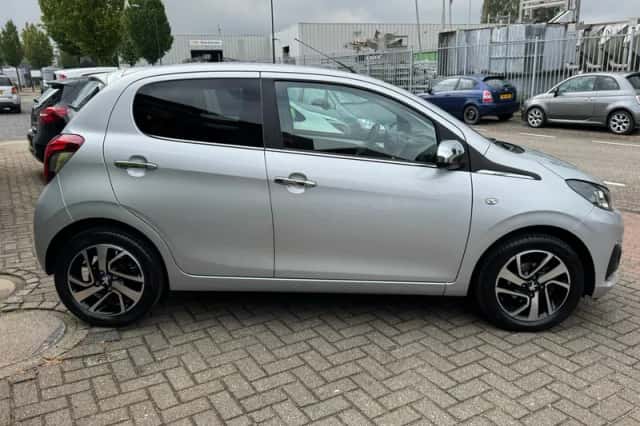 Peugeot 108 (2021) thumbnail 4