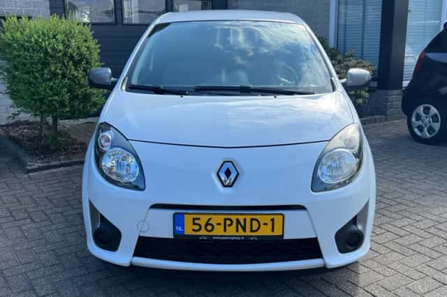 Renault Twingo (2011) thumbnail 2