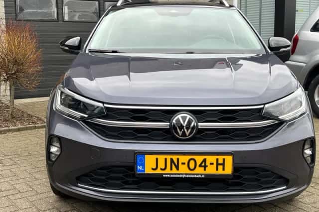 Volkswagen TAIGO (2024) thumbnail 2