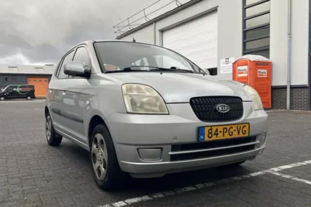 Kia Picanto (2004) thumbnail 2