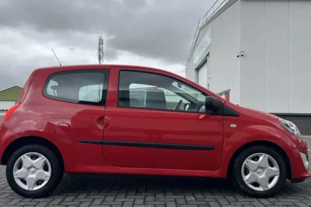 Renault Twingo (2010) thumbnail 3