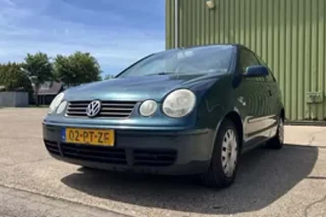 Volkswagen Polo (2004) thumbnail 1