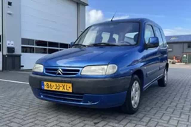 Citroën Berlingo (2002) thumbnail 1