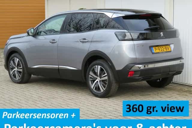Peugeot 3008 (2022) thumbnail 4