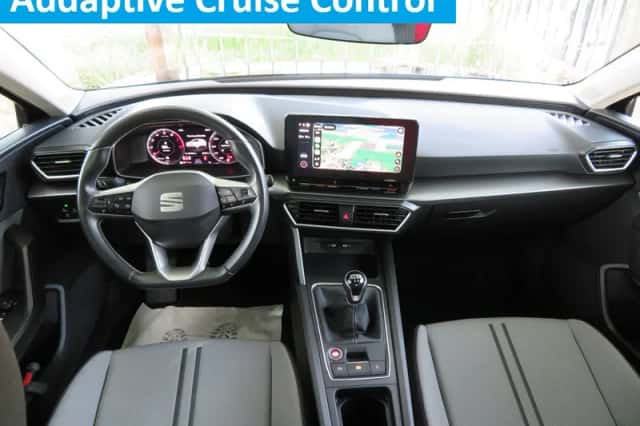 SEAT Leon (2022) thumbnail 5