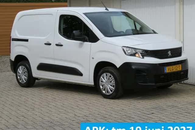Peugeot Partner (2021) thumbnail 2