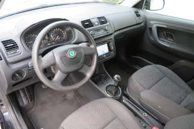 Škoda Fabia (2010) thumbnail 6