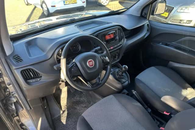 Fiat Doblò (2021) thumbnail 5