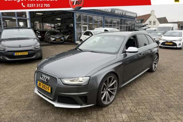 Audi RS4 (2012) thumbnail 1