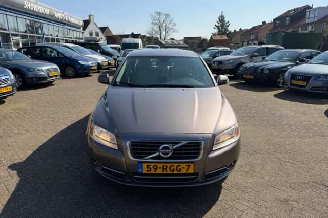 Volvo S80 (2011) thumbnail 6