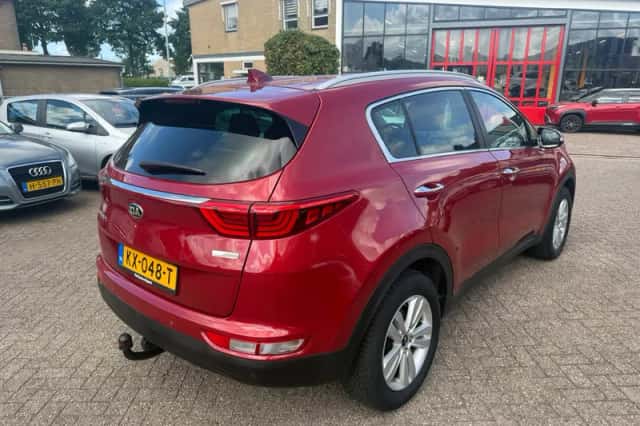 Kia Sportage (2017) thumbnail 3