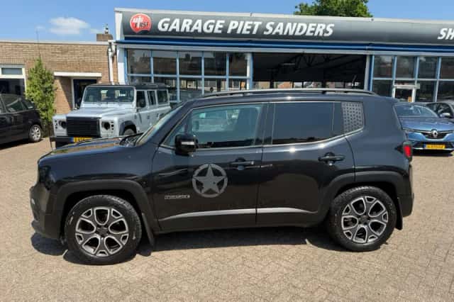Jeep Renegade (2015) thumbnail 4