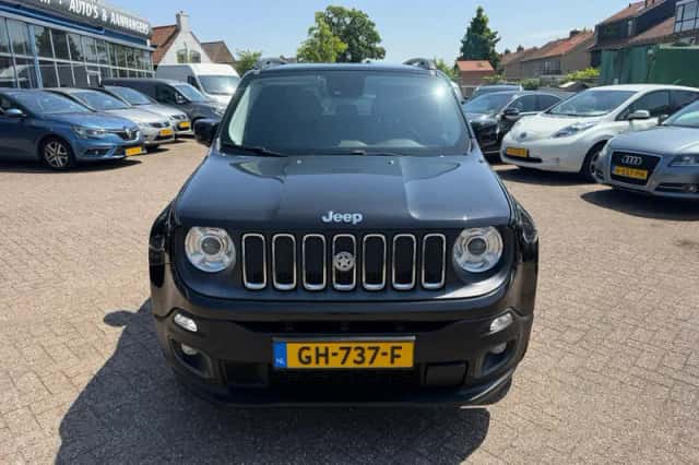 Jeep Renegade (2015) thumbnail 6