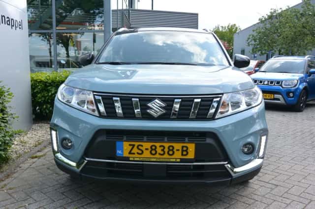 Suzuki Vitara (2019) thumbnail 2