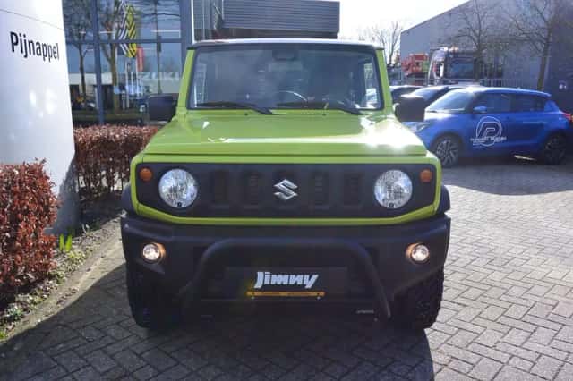 Suzuki JIMNY (2023) thumbnail 2