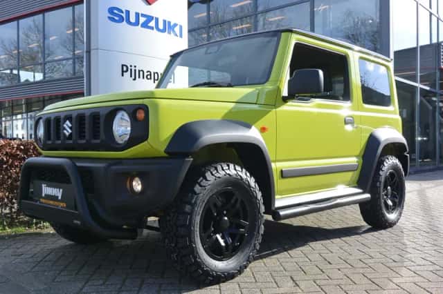 Suzuki JIMNY (2023) thumbnail 3