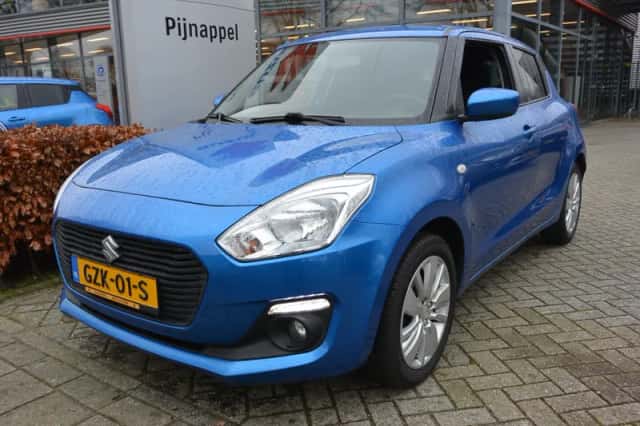 Suzuki Swift (2017) thumbnail 3