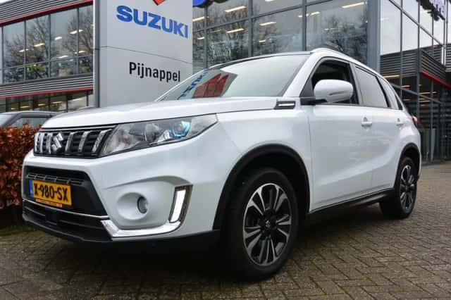 Suzuki Vitara (2019) thumbnail 3