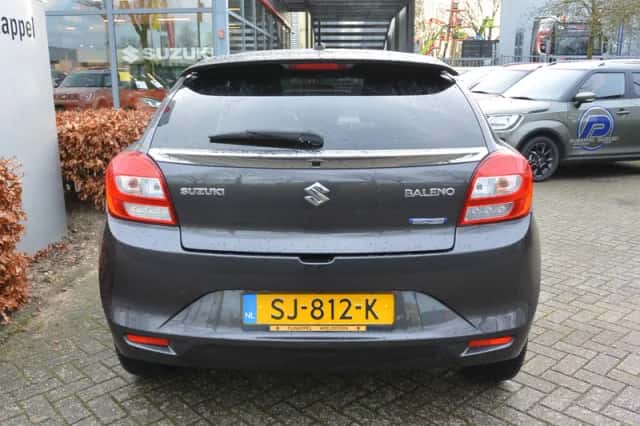 Suzuki Baleno (2018) thumbnail 6
