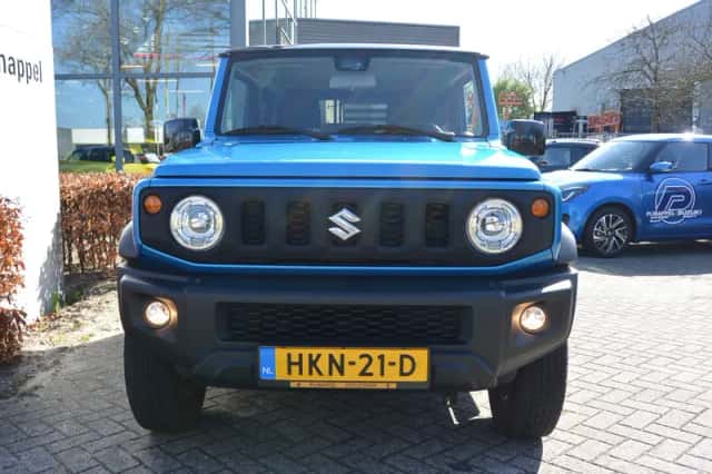 Suzuki JIMNY (2019) thumbnail 2