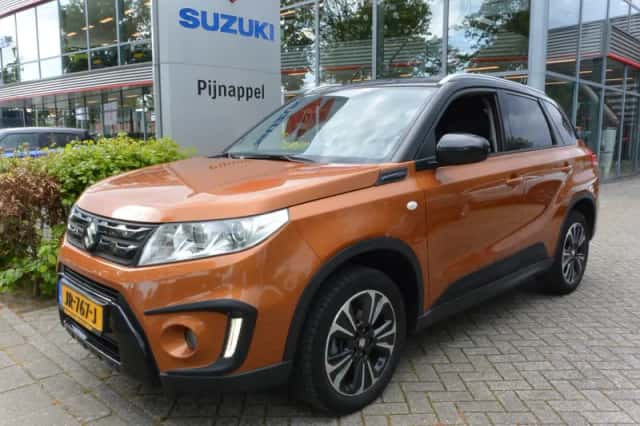 Suzuki Vitara (2016) thumbnail 4