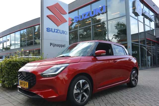 Suzuki Swift (2025) thumbnail 1